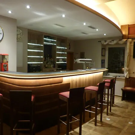 Gasthaus-pension Islekhoehe Gansen