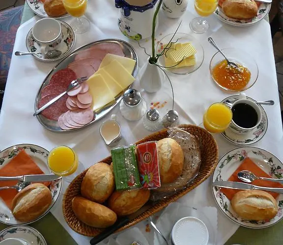 Gasthaus-pension Islekhoehe Gansen بيت ضيافة 3*